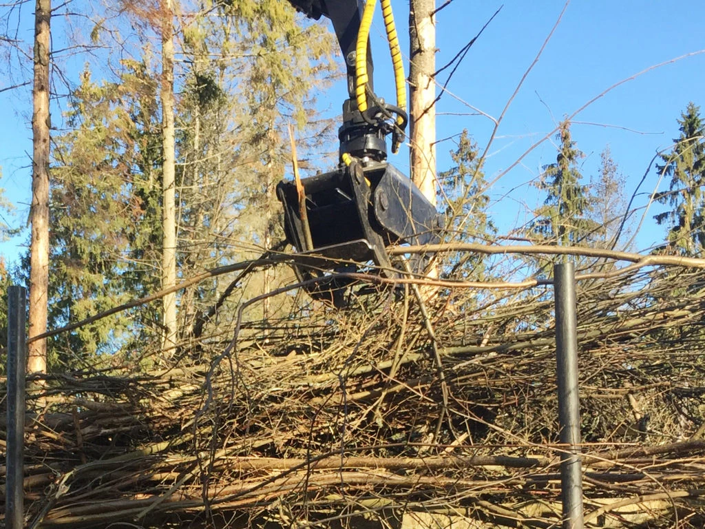 FG-12 Log Grapple — Log Grapples — Gallery 7